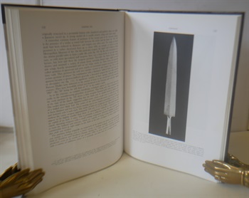 Hafted Weapons in Medieval and Renaissance Europe The Evolution of European Staff Weapons between 1200 and 1650