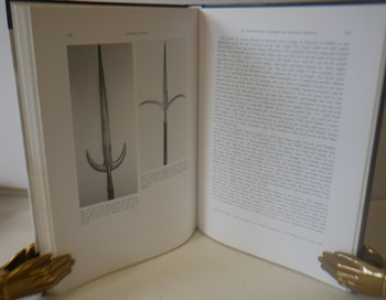 Hafted Weapons in Medieval and Renaissance Europe The Evolution of European Staff Weapons between 1200 and 1650